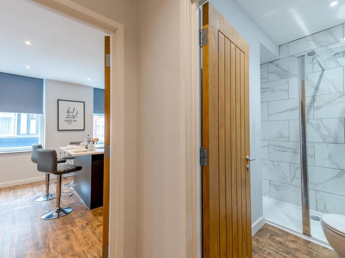 Pass The Keys 5A One Bedroom Modern Town Centre Apartment Shrewsbury Esterno foto