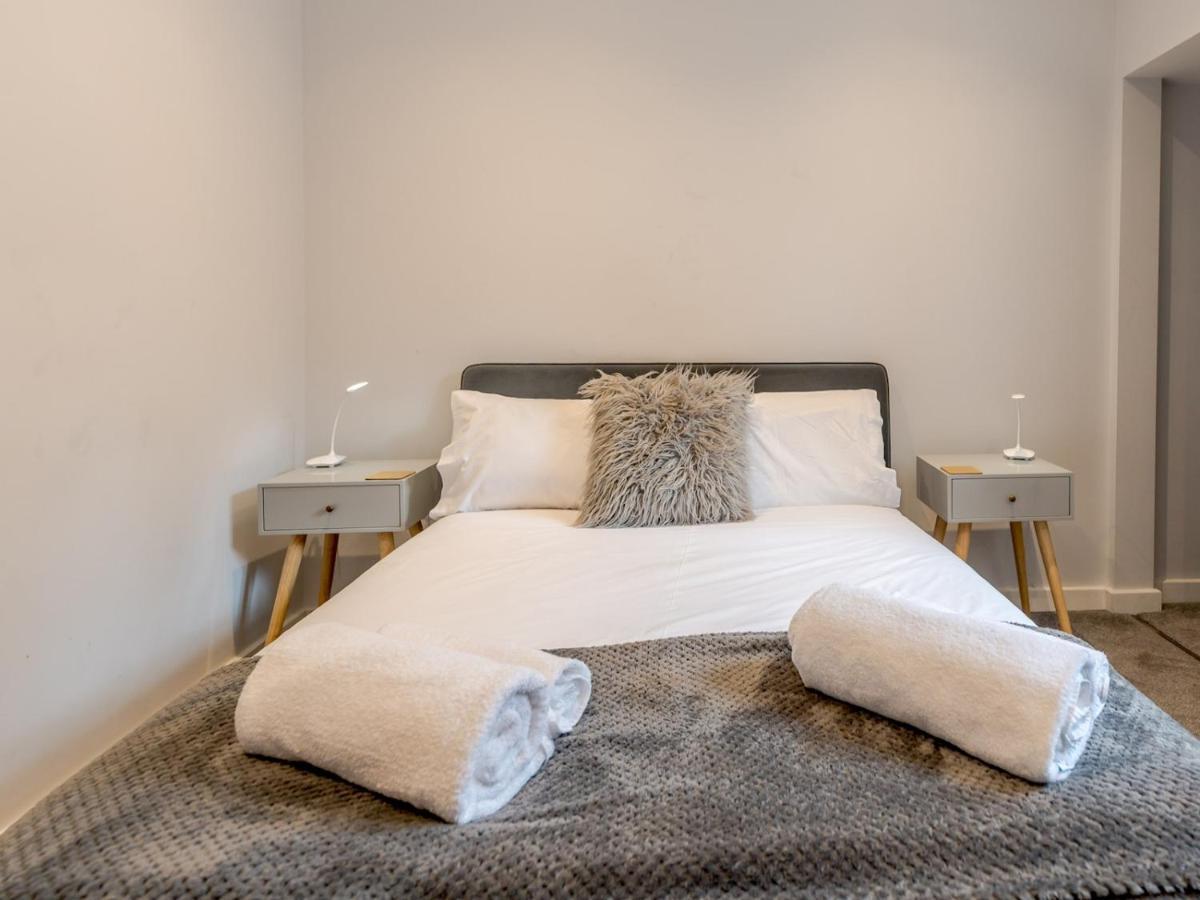 Pass The Keys 5A One Bedroom Modern Town Centre Apartment Shrewsbury Esterno foto
